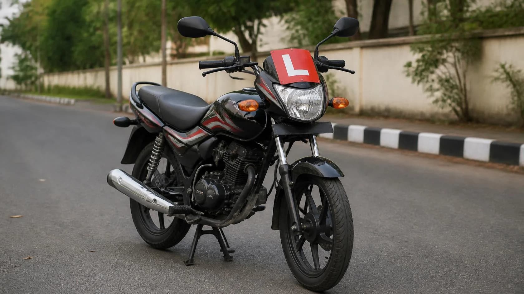 Bike driving classes in Ambattur, Ayanambakkam & Ayapakkam - Om Sakthi Mangadu Kamatchi Driving School